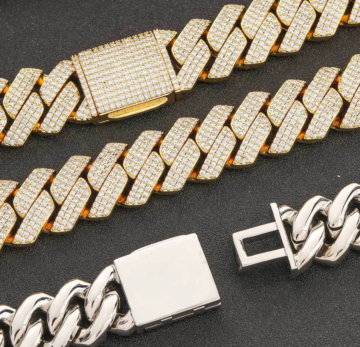 3 ROW CUBAN NECKLACE(Passes The Diamond Tester)