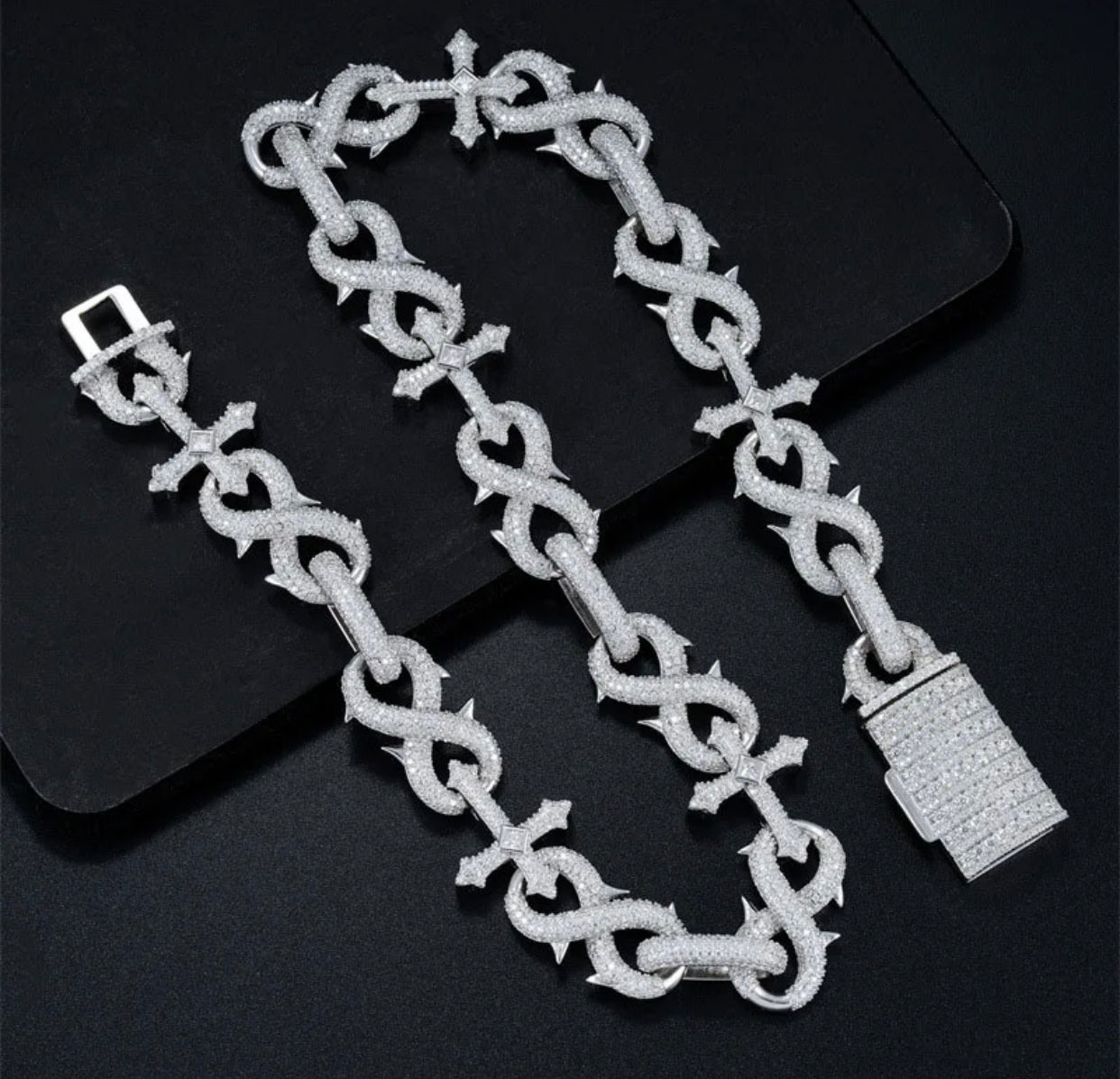 Crucifix Link Chain (Passes the Diamond Tester)