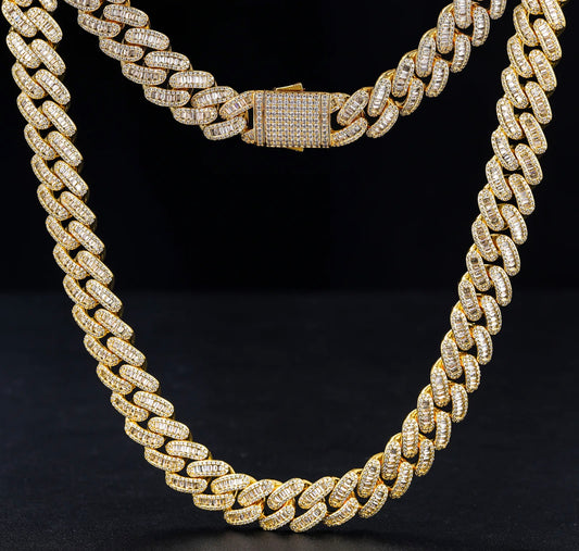 GOLD MIAMI BIGGER BAGUETTE NECKLACE(Passes Diamond Tester)